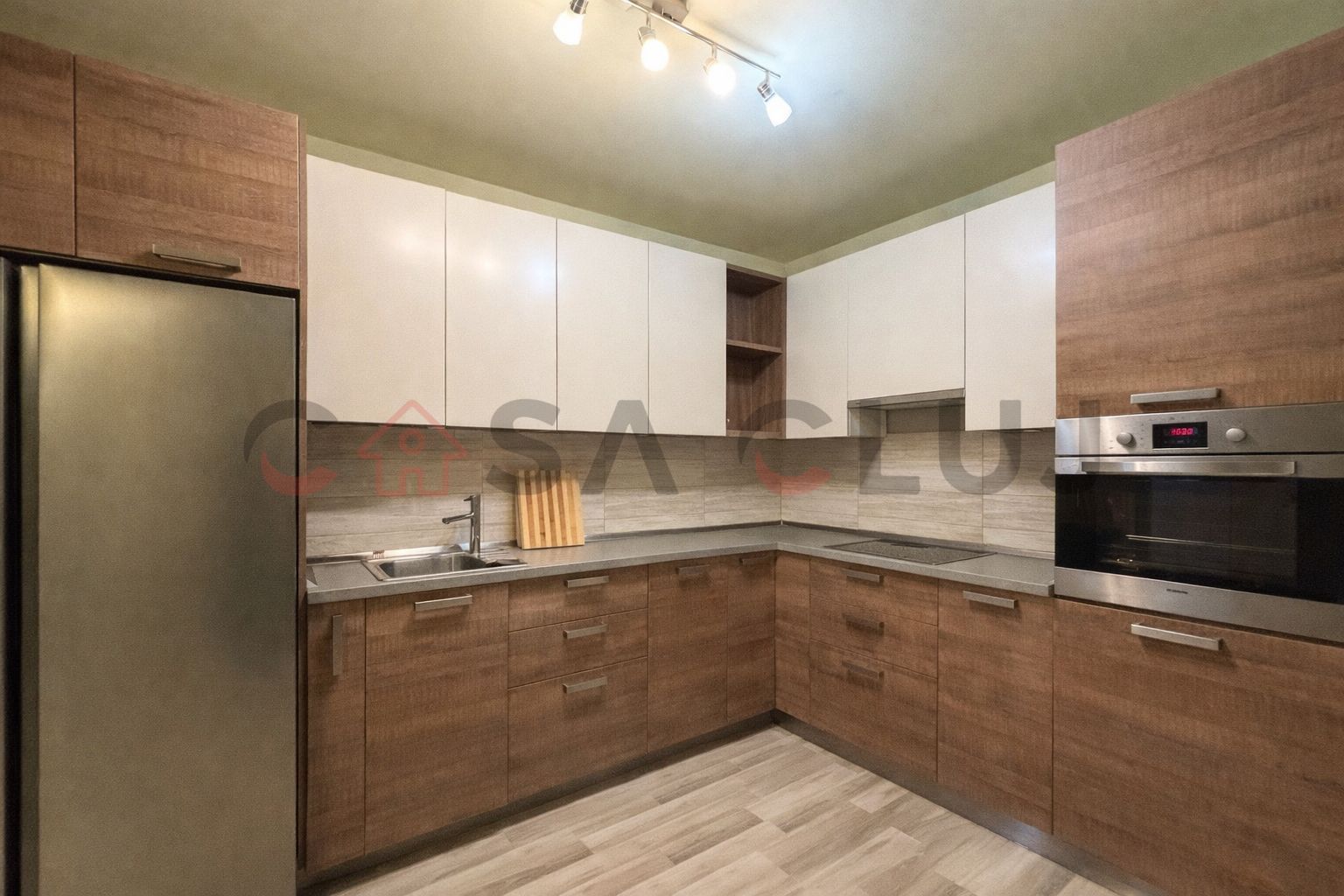 Apartament Spatios - 2 balcoane - 2 bai - Etaj 1 - Zona Dorobantilor - Poză 3
