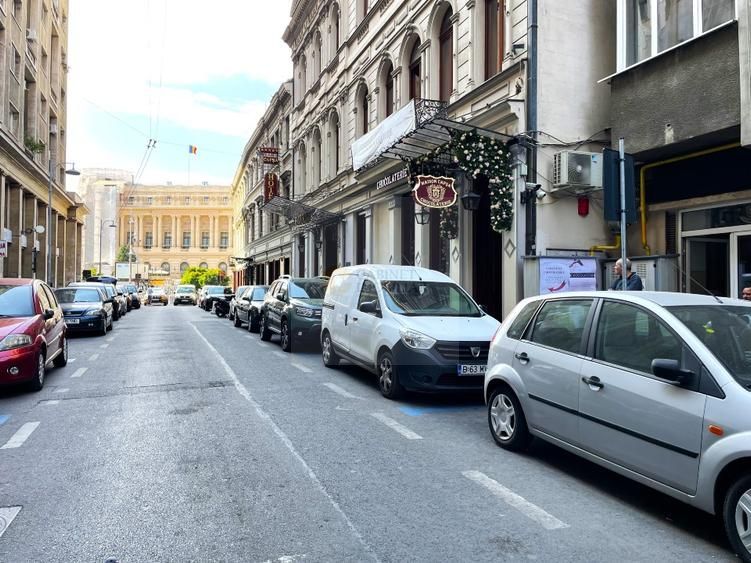 Garsoniera | Vedere catre Calea Victoria  | Airbnb | Certificat Turism - Poză 14