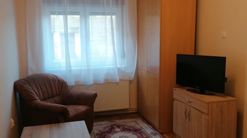 Mobilat si utilat aproape de Piata Unirii - Poză 12