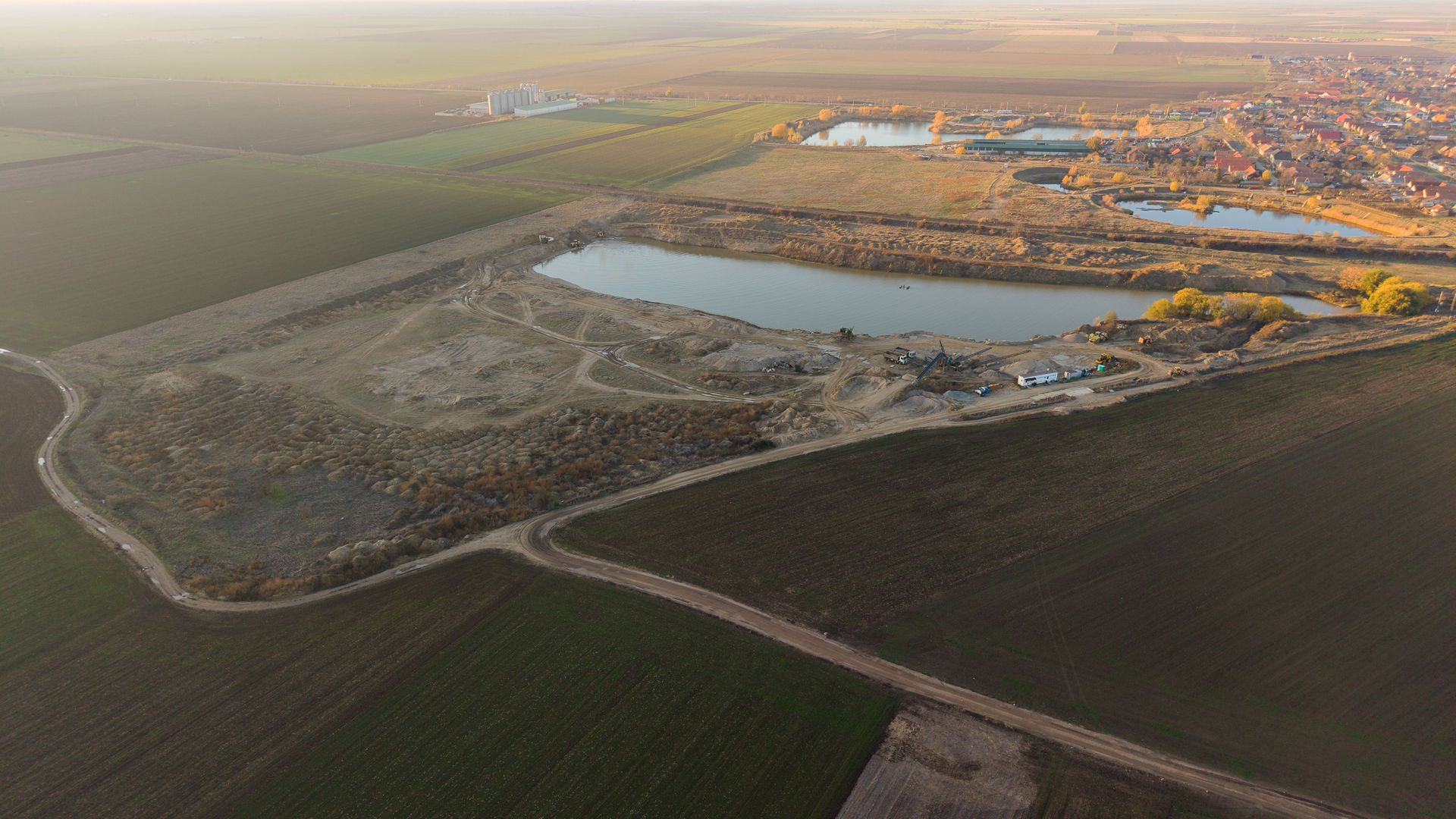 Balastieră în județul Arad cu teren de 12.5 ha - Poză 5