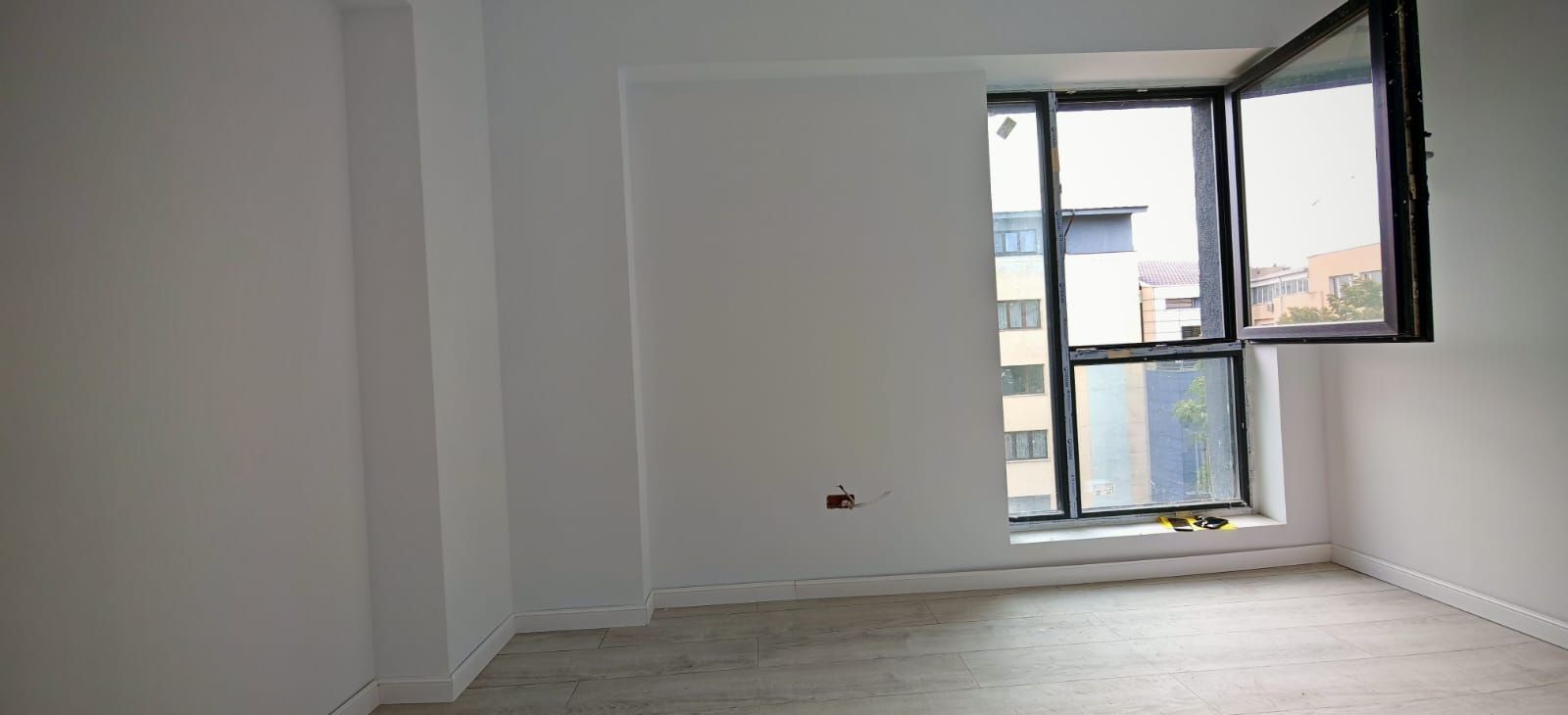 aparatment de 3 camere Piata Floreasca,bloc 2024 - Poză 9