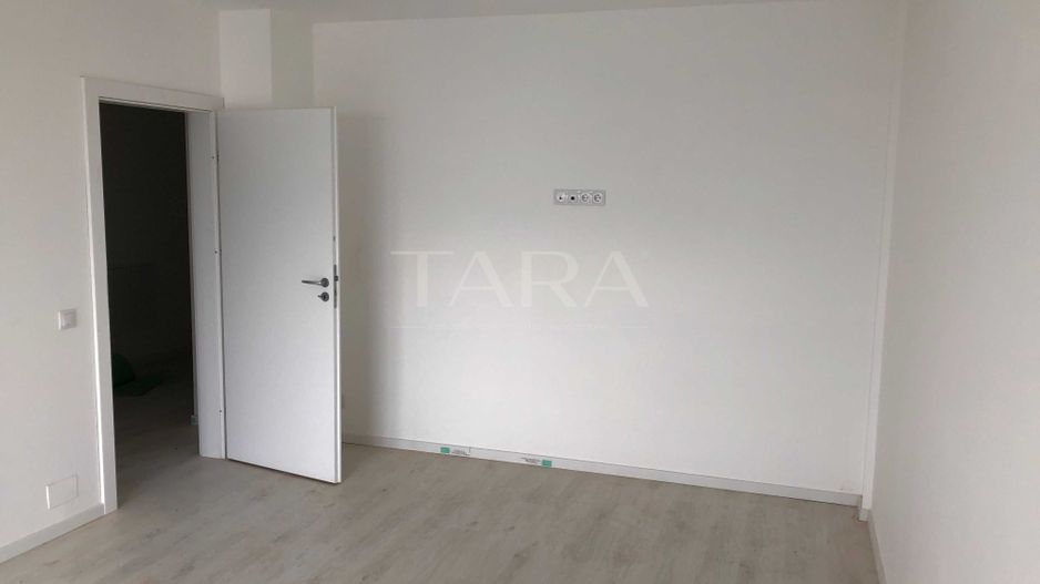 Apartament Nou, Ideal pentru Locuință sau Investiție. - Poză 1