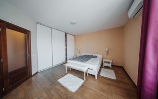 Case de vânzare Sibiu | Trei Stejari | 320 mp, acces din 2 străzi - Poză 5