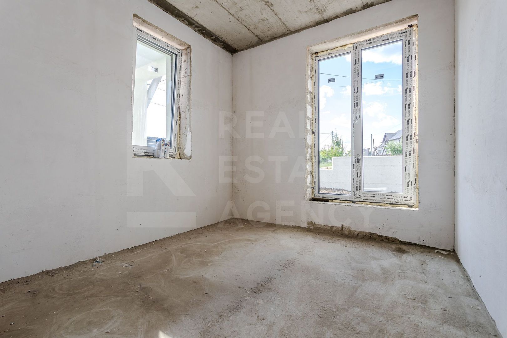 Vânzare, Casă Hi-Tech, 4 camere, str. Ion Suruceanu, Ialoveni - Poză 29