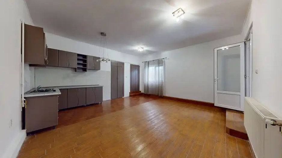 GROZAVESTI - Orhideea / Vila multifunctionala 251 mp / Teren 270 mp - Poză 4