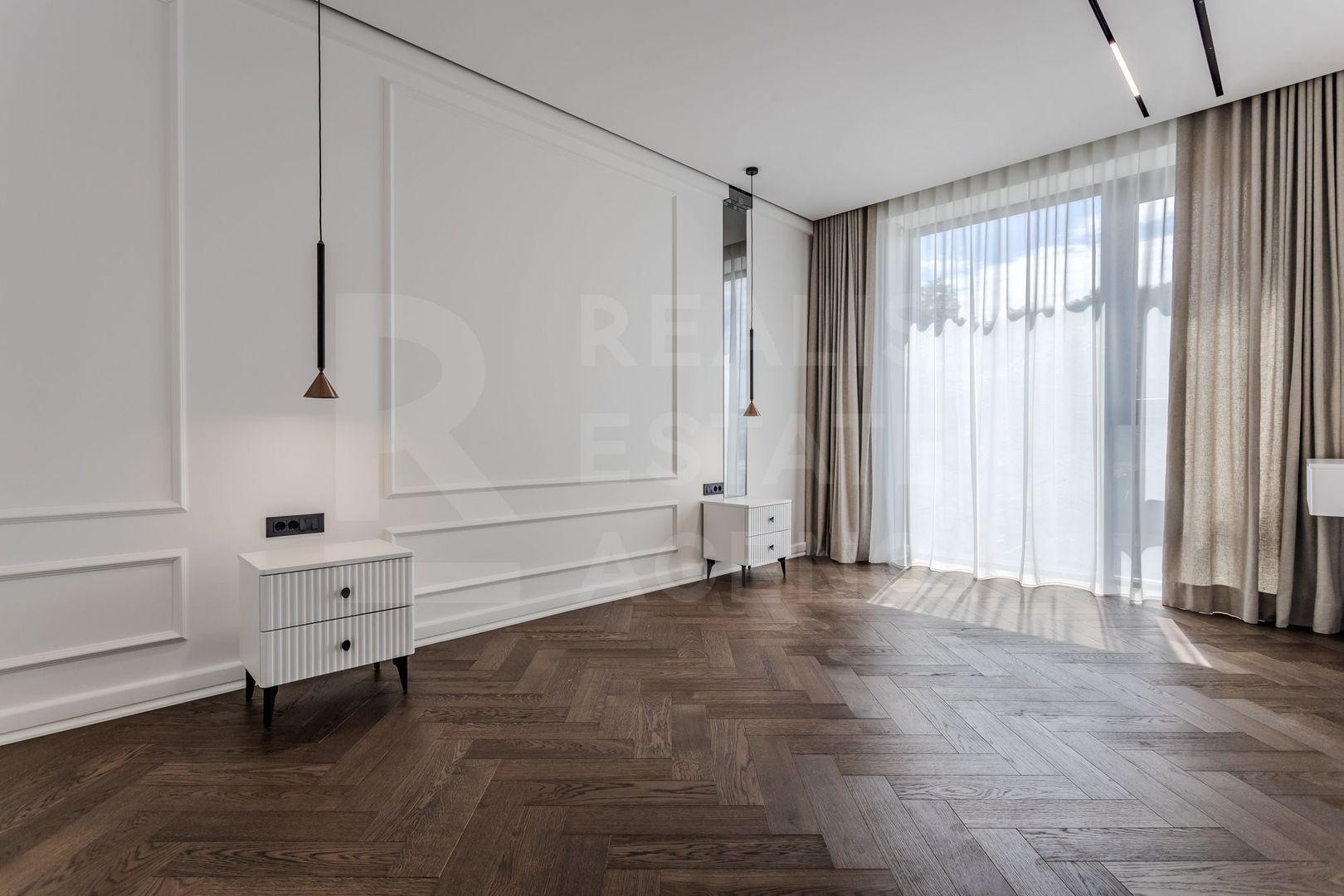 Chirie, apartament, 4 camere, str. Universității, Centru - Poză 20