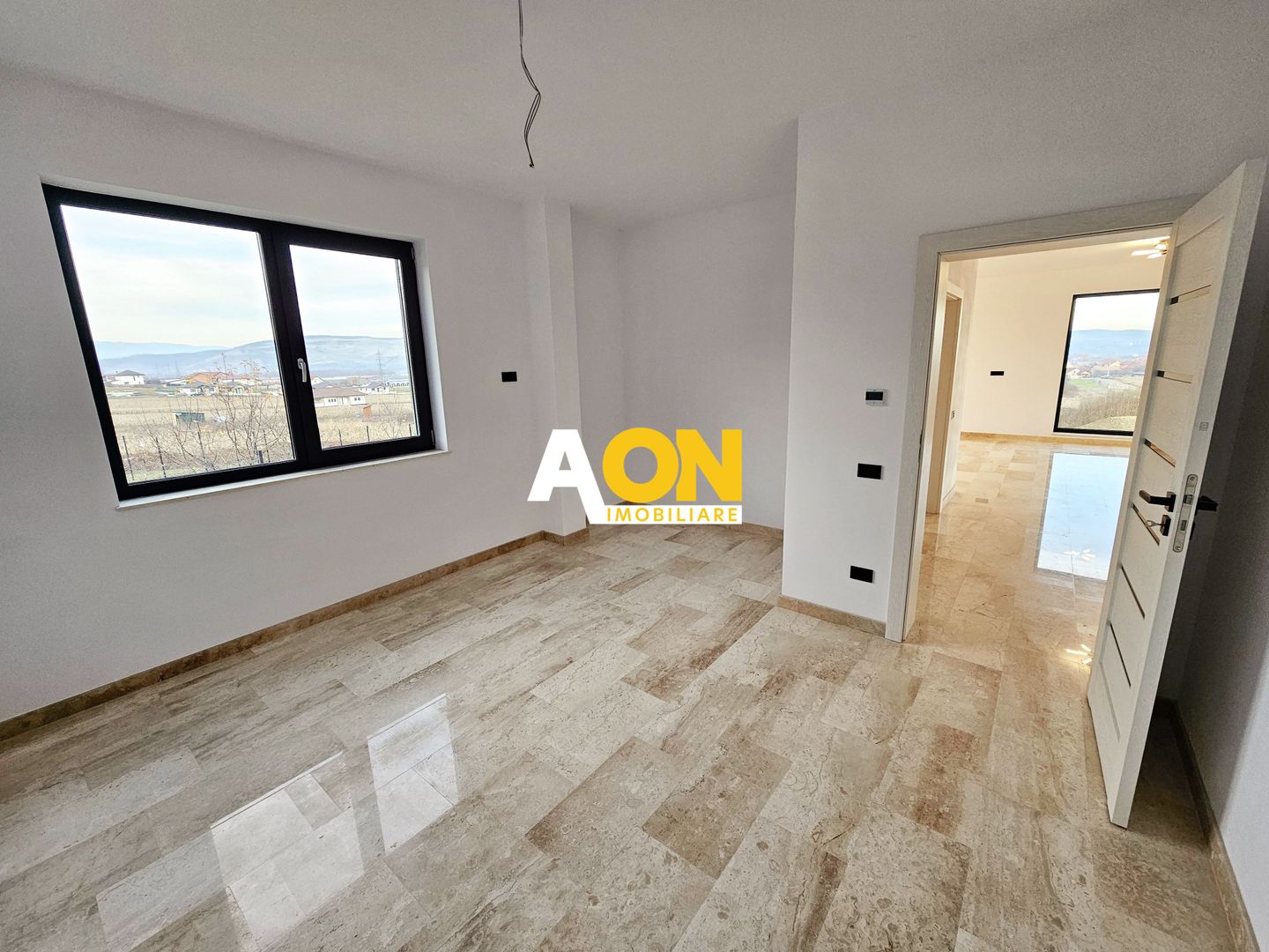 Casa finisata la cheie, 4 camere, 500 mp teren, Micesti - Poză 7