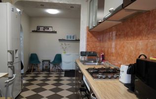 Apartament de 2 camere, decomandat recent renovat, 56mp, zona Calvaria