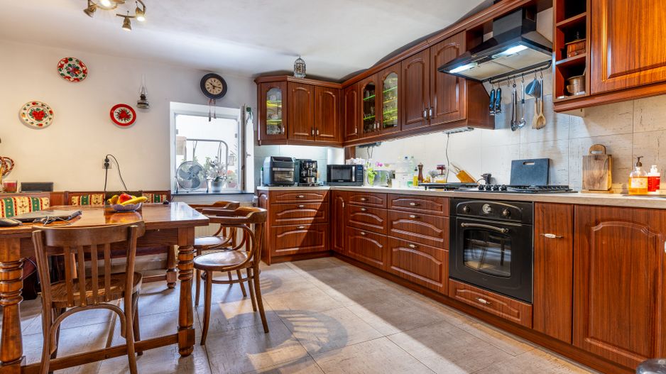 Vila interbelica in Andrei Muresanu - Poză 12
