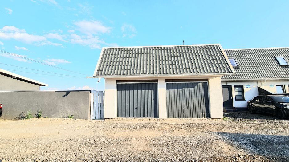 Casa 4 camere cu garaj mobilata si utilata cartier Izvor Tarlungeni - Poză 7