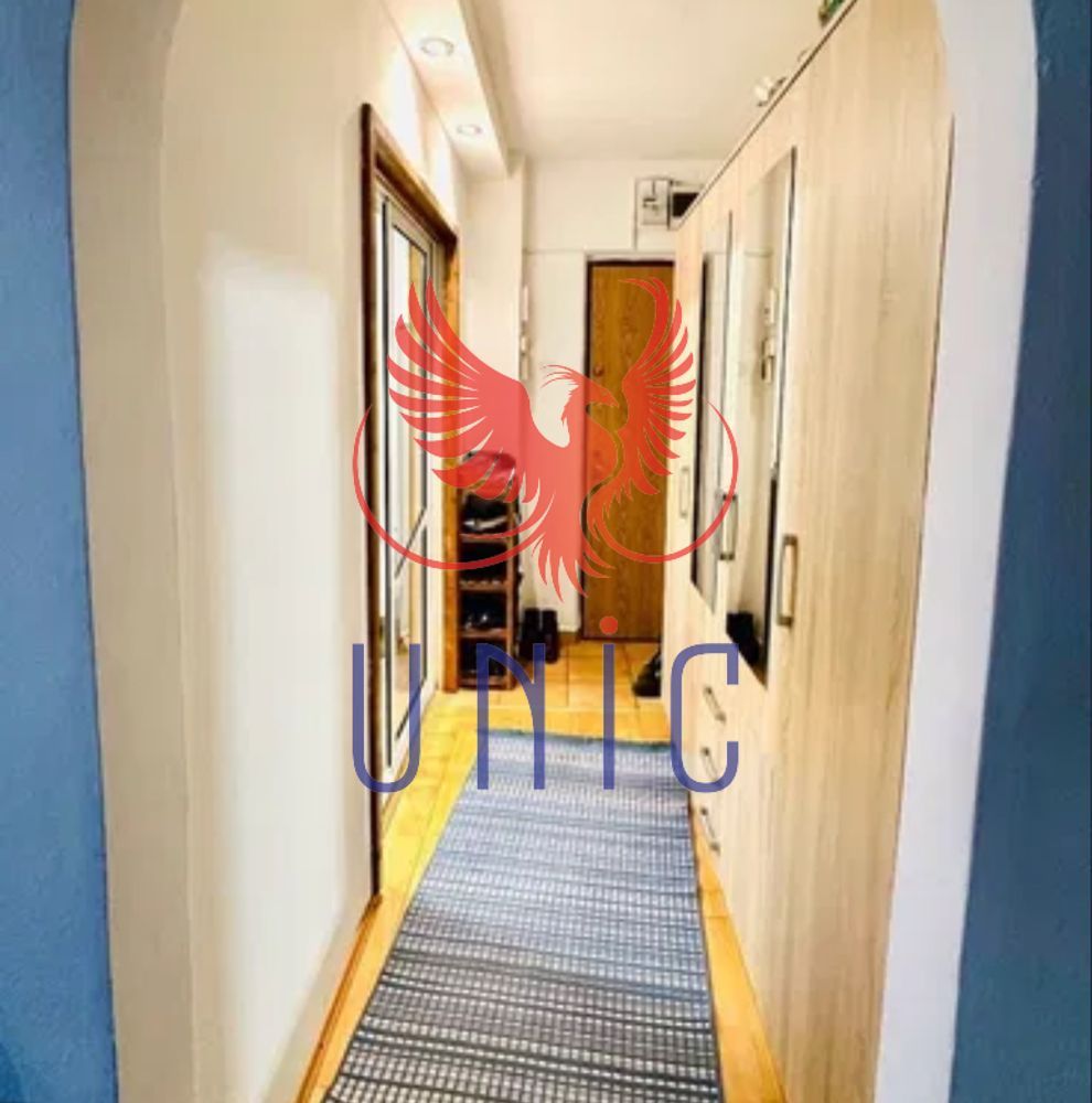 3 camere, etaj 2, Rovine - 129 000 Euro - Poză 7