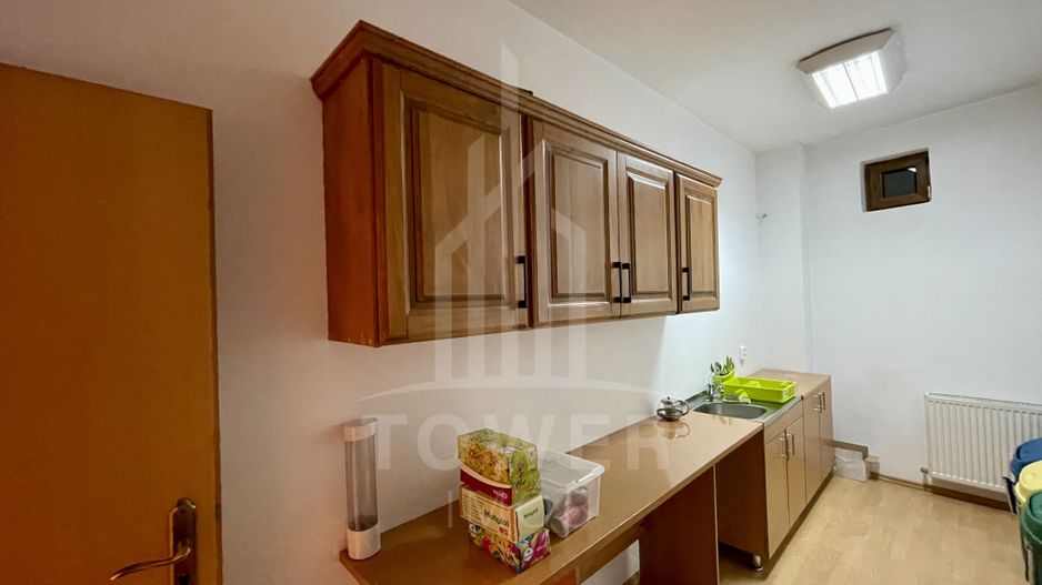 Spații de birouri de închiriat în zona centrală - Poză 5