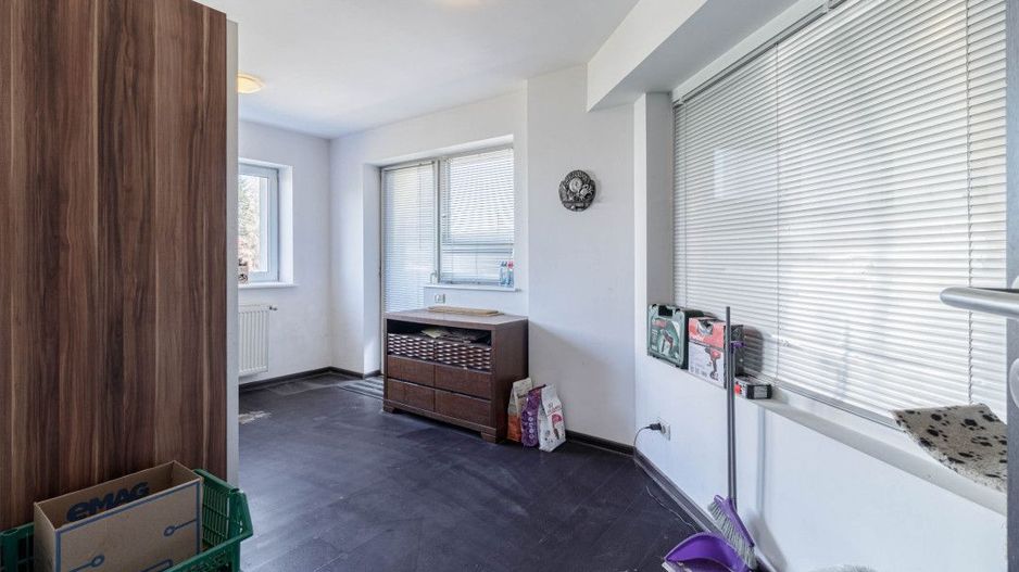 Clădire modernă, versatilă, cu terasă panoramică – locuință sau business - Poză 19
