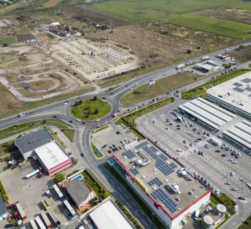 Teren cu potențial imens de 9550 mp, Micalaca - Poză 1