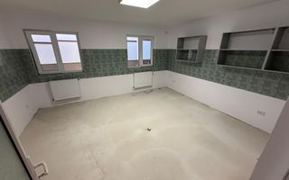 Spatiu Comercial Tomesti 200mp - Poză 1
