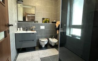 Duplex despărțit prin carpot - Poză 22