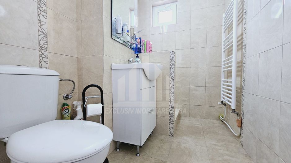Apartament cu 2 camere de vanzare, Cetate - Poză 8