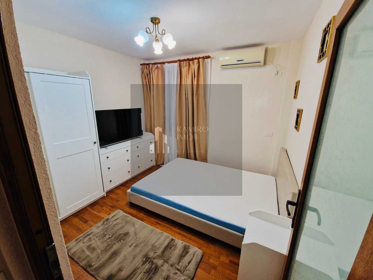 Inchiriere 2 camere | P-ta Amzei | sector 3 | Renovat | Prox Metrou - Poză 1