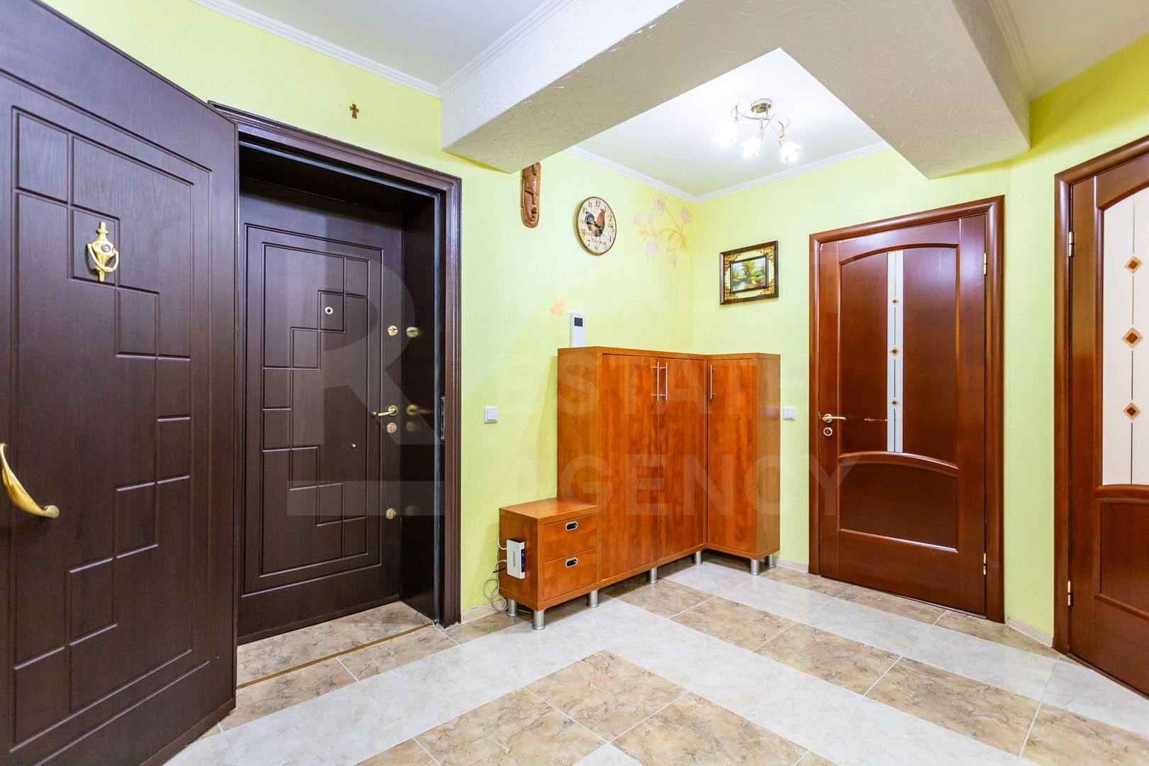Vânzare, apartamnet 4 camere + living, str. Alba Iulia, Buiucani - Poză 10