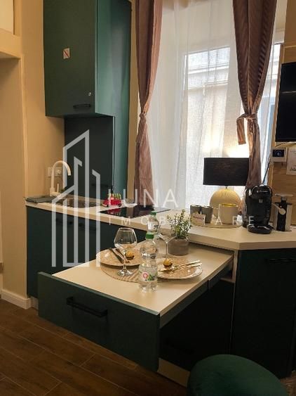 Garsonieră de vânzare – Centrul Istoric Brașov | Ideal investiție - Poză 1