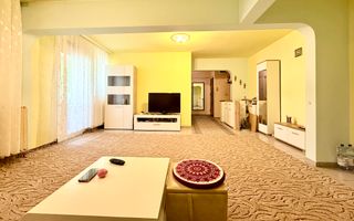 Apartament 3 camere spațios, transformat din 4 camere – Titan - Poză 2