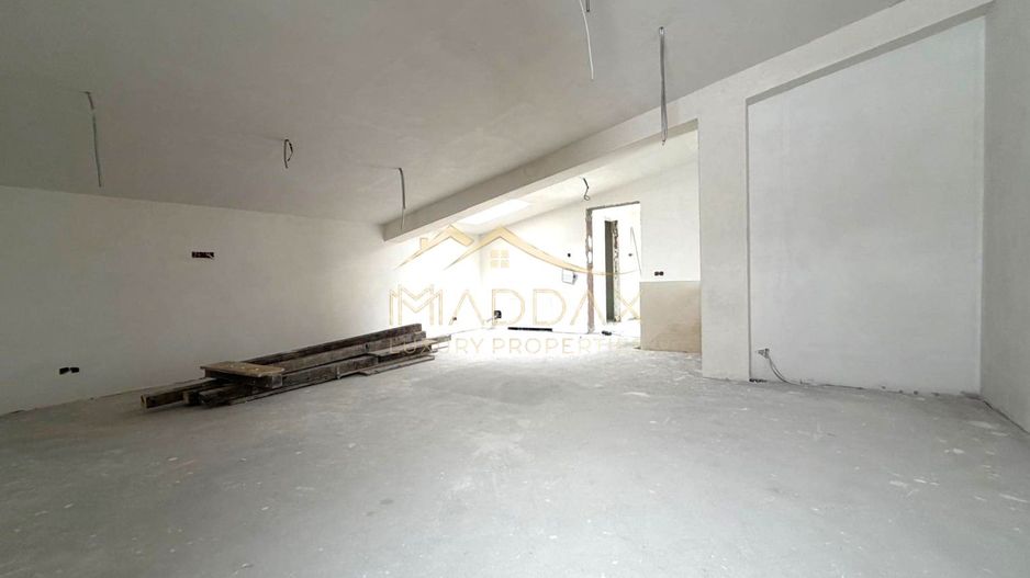 Vila moderna 6 camere // 190mp // teren 300mp // Tunari - Poză 15