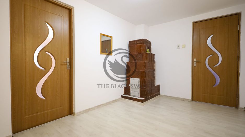 Casa cu 5 camere de vanzare | Berceni, Prahova | Comision 0% - Poză 7
