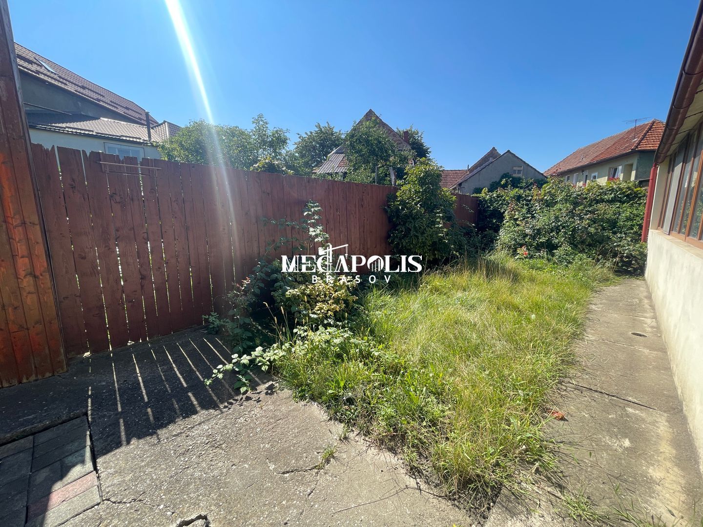 2 Case intr-o Curte/Zona Ultracentrala/Pretabil activitati Comerciale - Poză 15