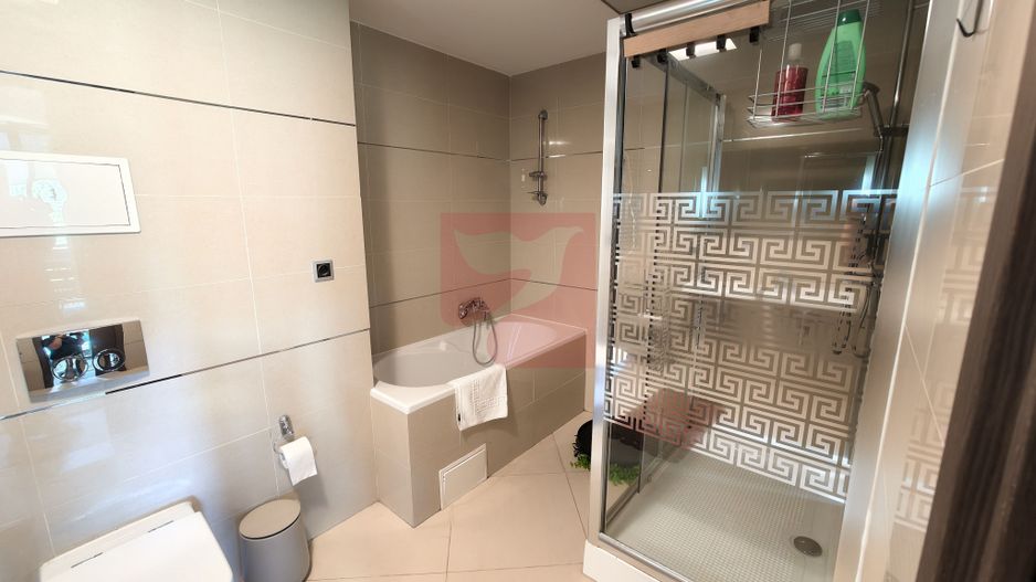 2 apartamente intr-unul singur! - Poză 38