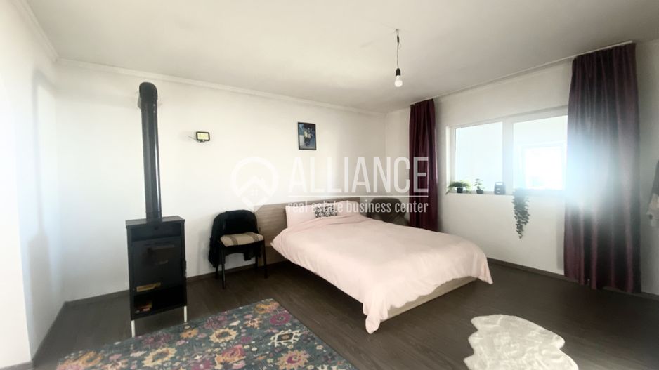 Castelu (COD 07) Casă 4 camere cu teren de 625 mp - Poză 6