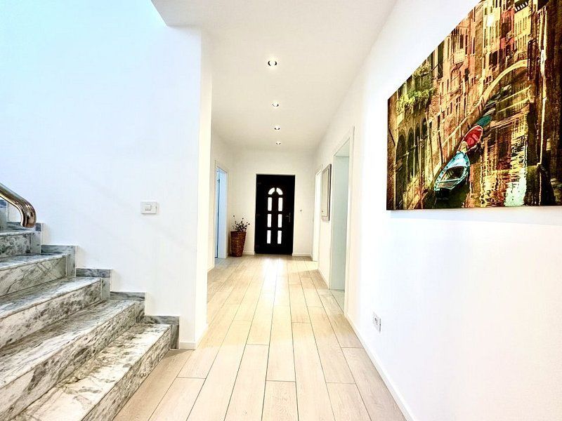 Prima inchiriere - suprafață generoasa -Dumbravita - Poză 32