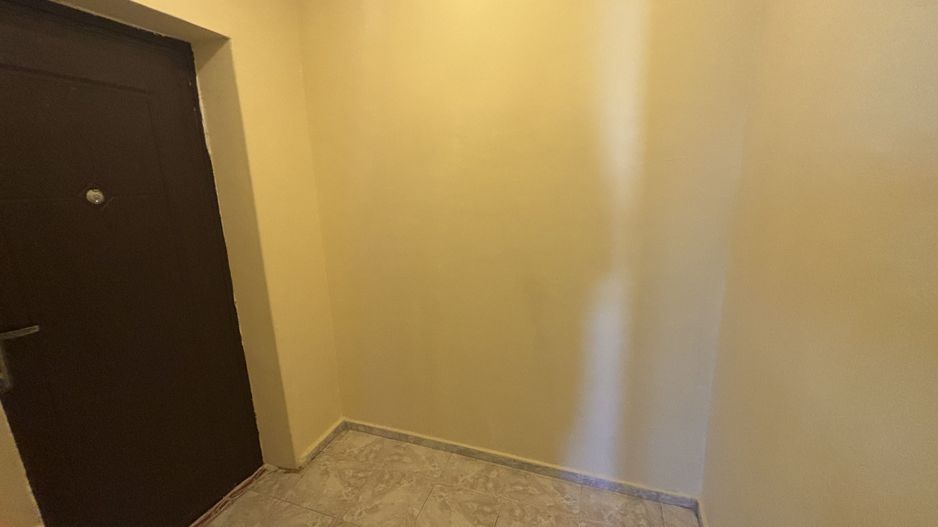 Decomandat si spatios aproape de Spitalul Judetean - Poză 10