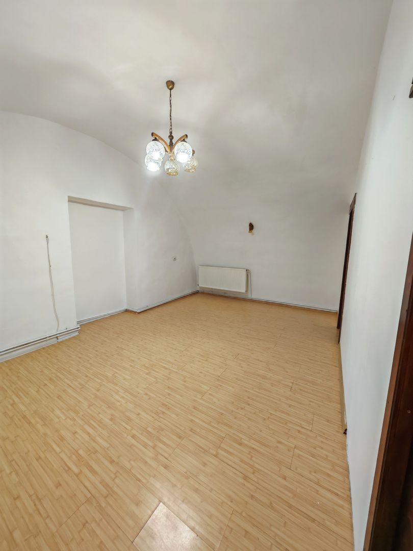 Garsoniera în centrul Brașovului, investitie regim hotelier - Poză 2