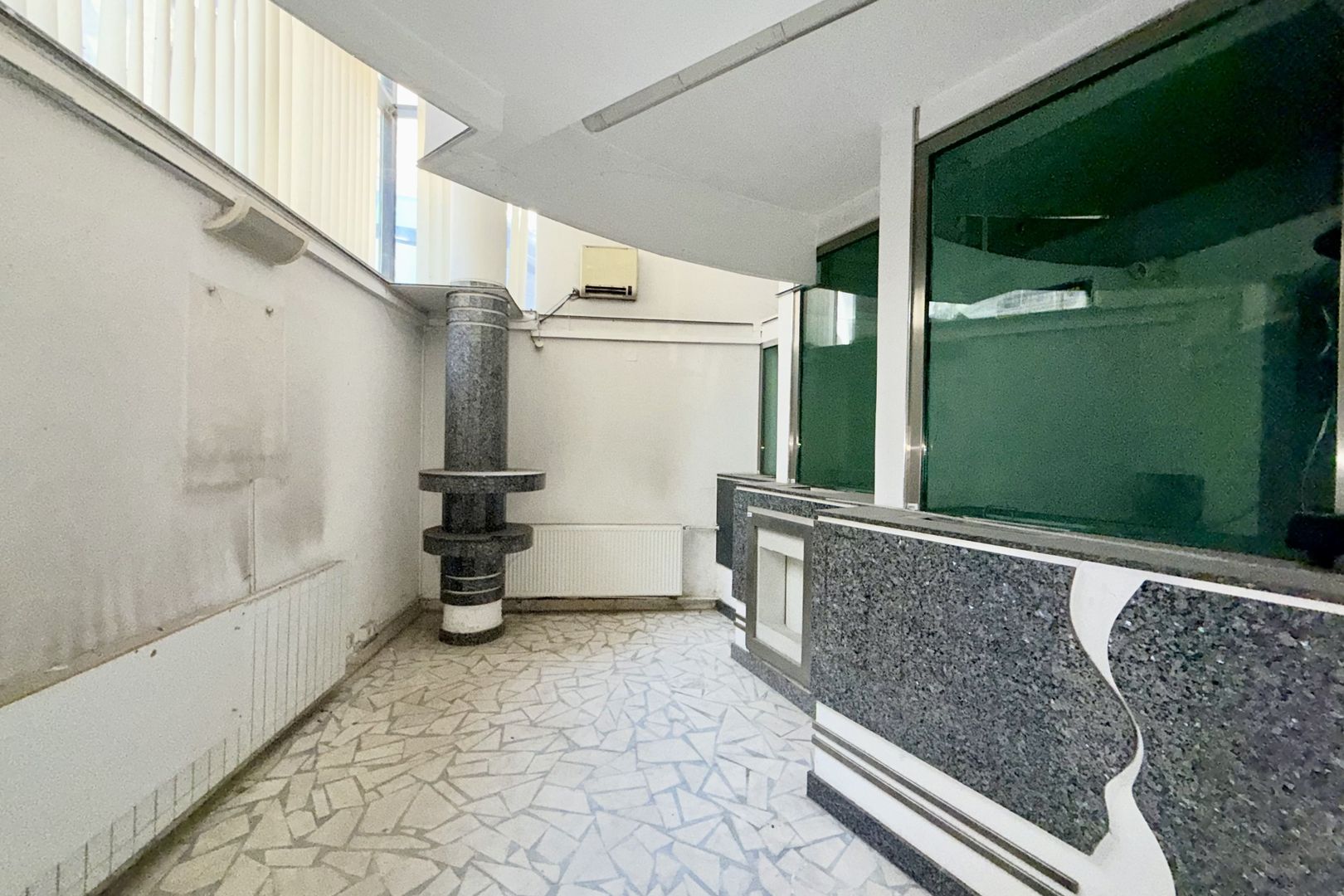 Spațiu București, zona Universitate, pretabil comercial/birouri - Poză 10