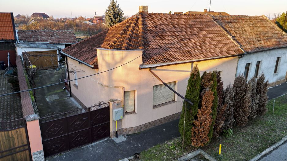 Casă cochetă de vânzare cu 3 camere în zona Gai - Poză 28