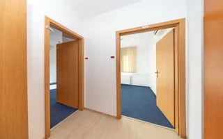 Cladire birouri individuala - Poză 48