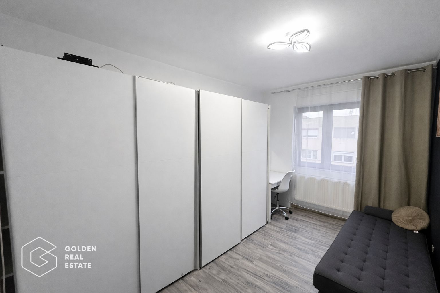Apartament 2 camere, Piata Mica, renovat recent si loc de parcare inclus - Poză 7
