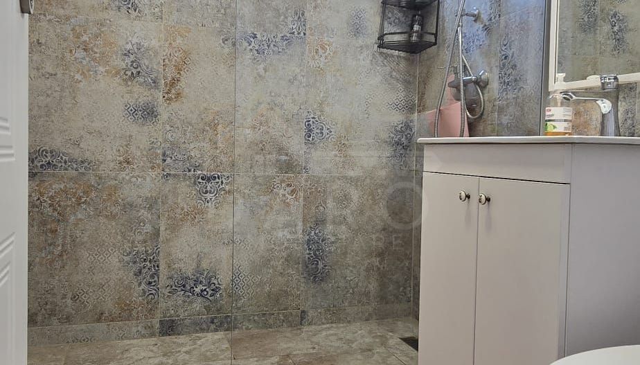 Vand apartament cu 2 camere in Cornisa, et. intermediar, lift nou - Poză 6