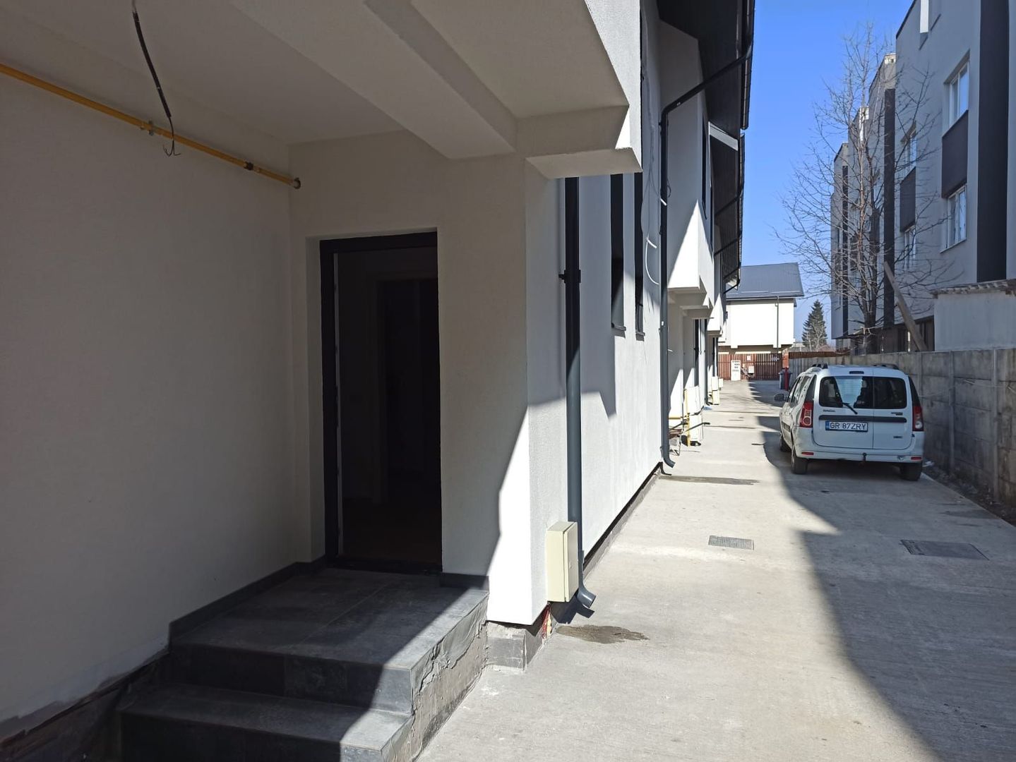 de neratat - vila la alb/4cam,2bai+parcare/centru Popesti Leordeni - Poză 37