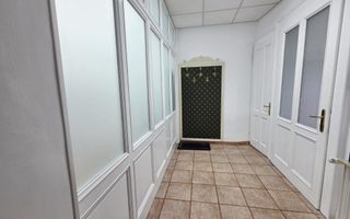 Apartament la vila de inchiriat | Zona Ultracentral | 60mp | 600 EUR - Poză 3