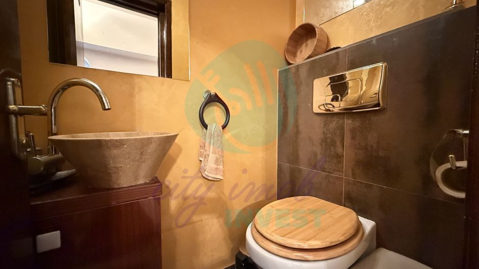 Duplex elegant pentru birou – Unirii, vedere panoramică - Poză 11