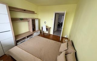 Apartament cu 3 camere, 55 mp, decomandat, Zona UMFST - Poză 1