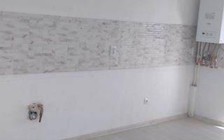 Apartament cu 3 camere în Florești, zona Porii - Poză 1