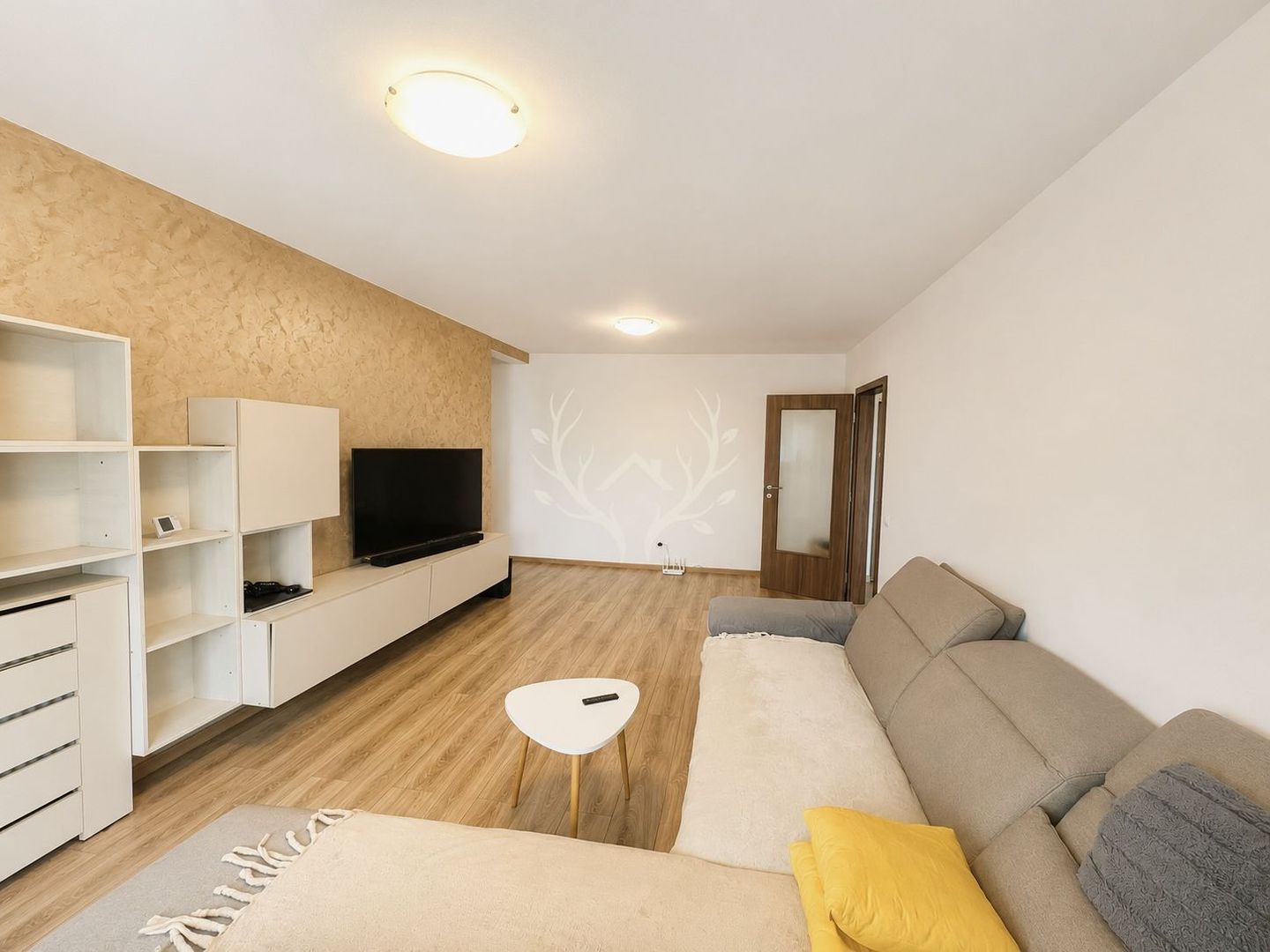 Apartament cu 2 camere, – Zona Terra, Floresti - Poză 2