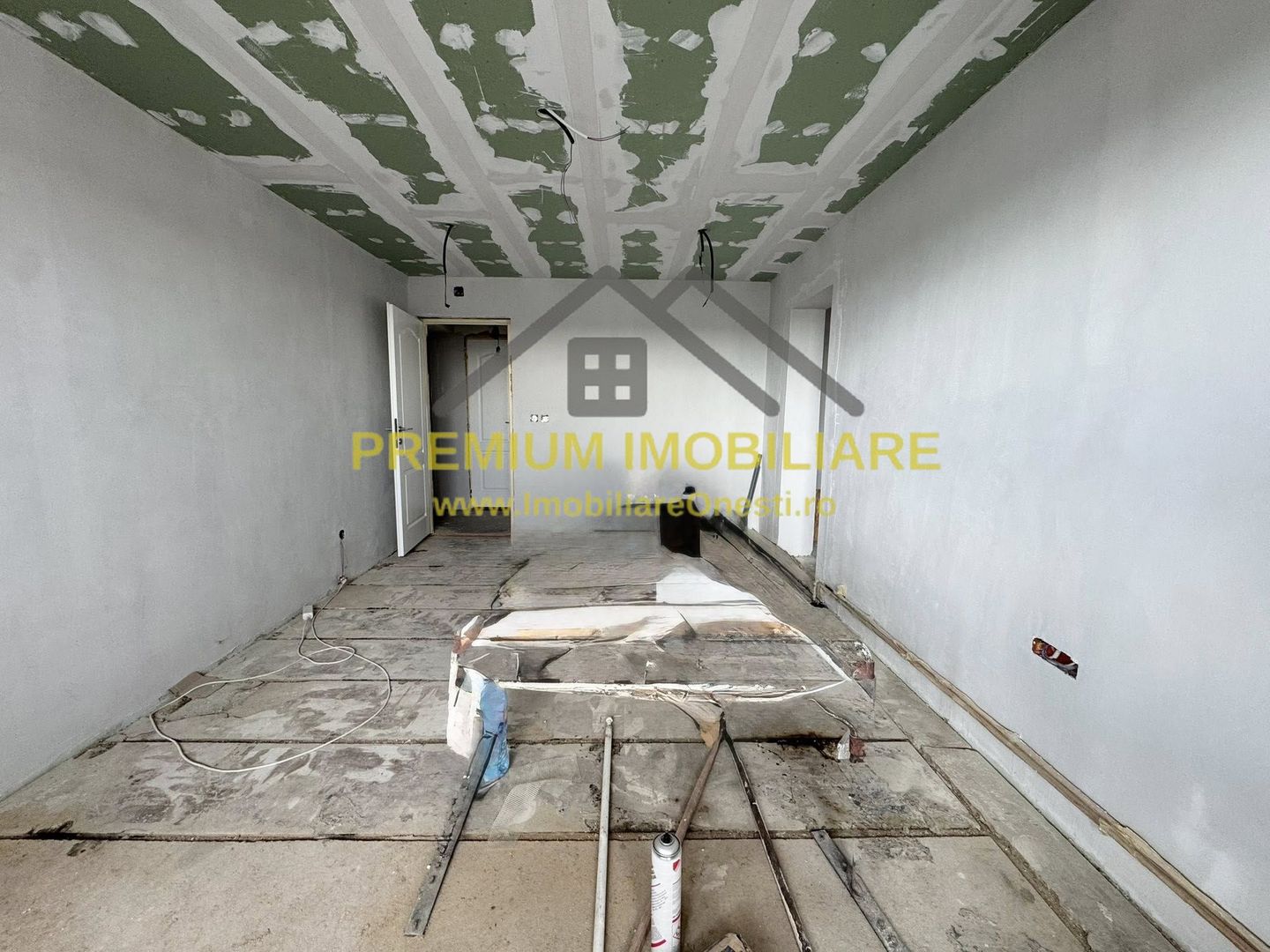 Apartament 2 Camere - Zona de sus - Poză 1