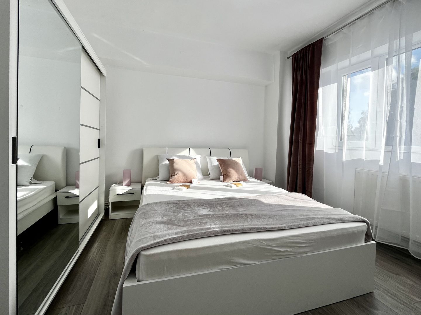 Apartament 4 camere, renovat integral, in zona Aradului- Iulius Mall - Poză 13