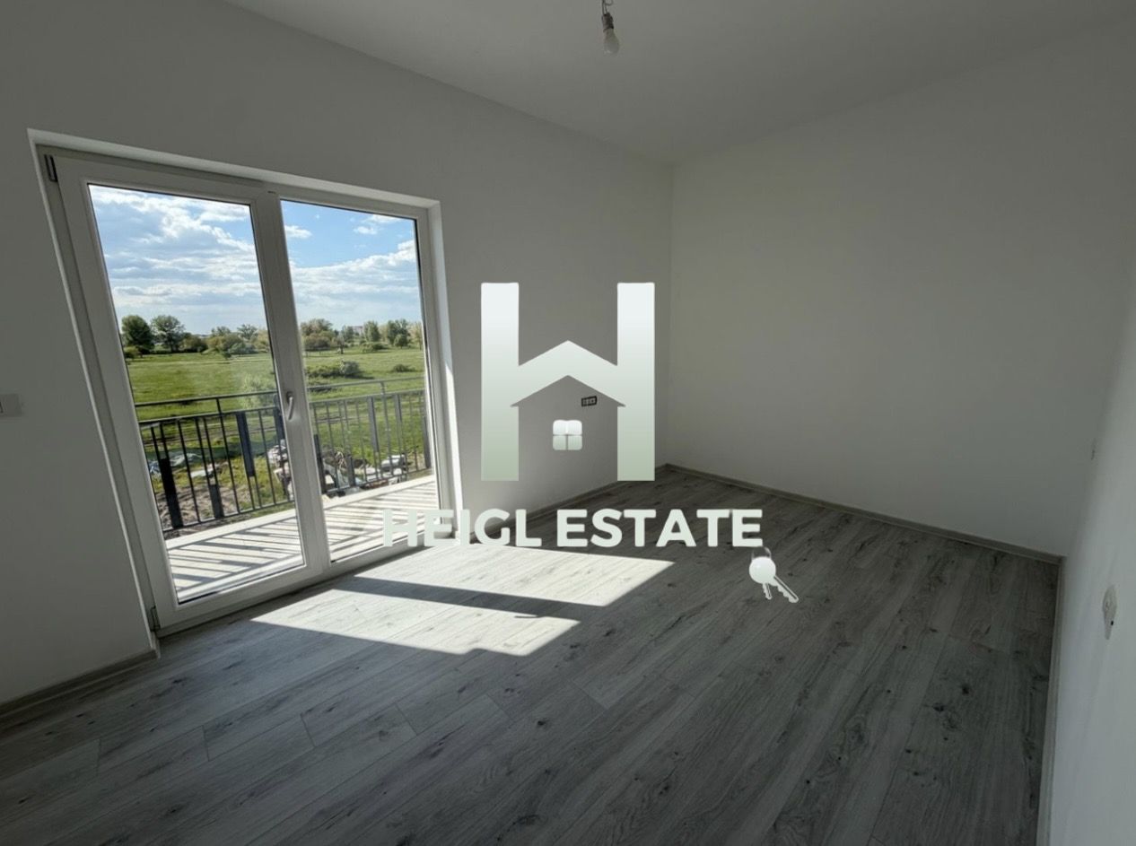 Apartament de tip penthouse cu 45 mp terasa - Poză 4