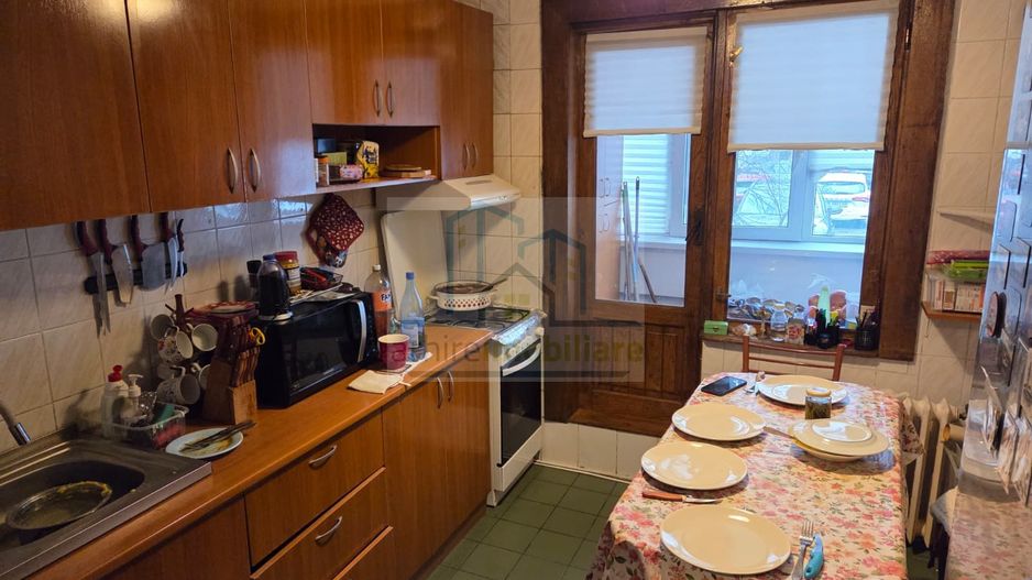 Apartament 3 camere spațios | 63 mp + balcon | bloc 1981 | Olteniței – - Poză 9