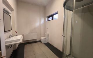 VILA INTERBELICĂ LA INCHIRIERE IN ZONA 1 MAI - Poză 7