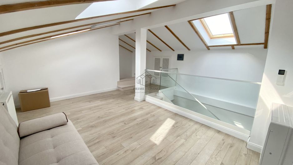 VILA SPATIOASA CU 5 CAMERE LA INCHIRIERE IN COMPLEX REZIDENTIAL - Poză 18